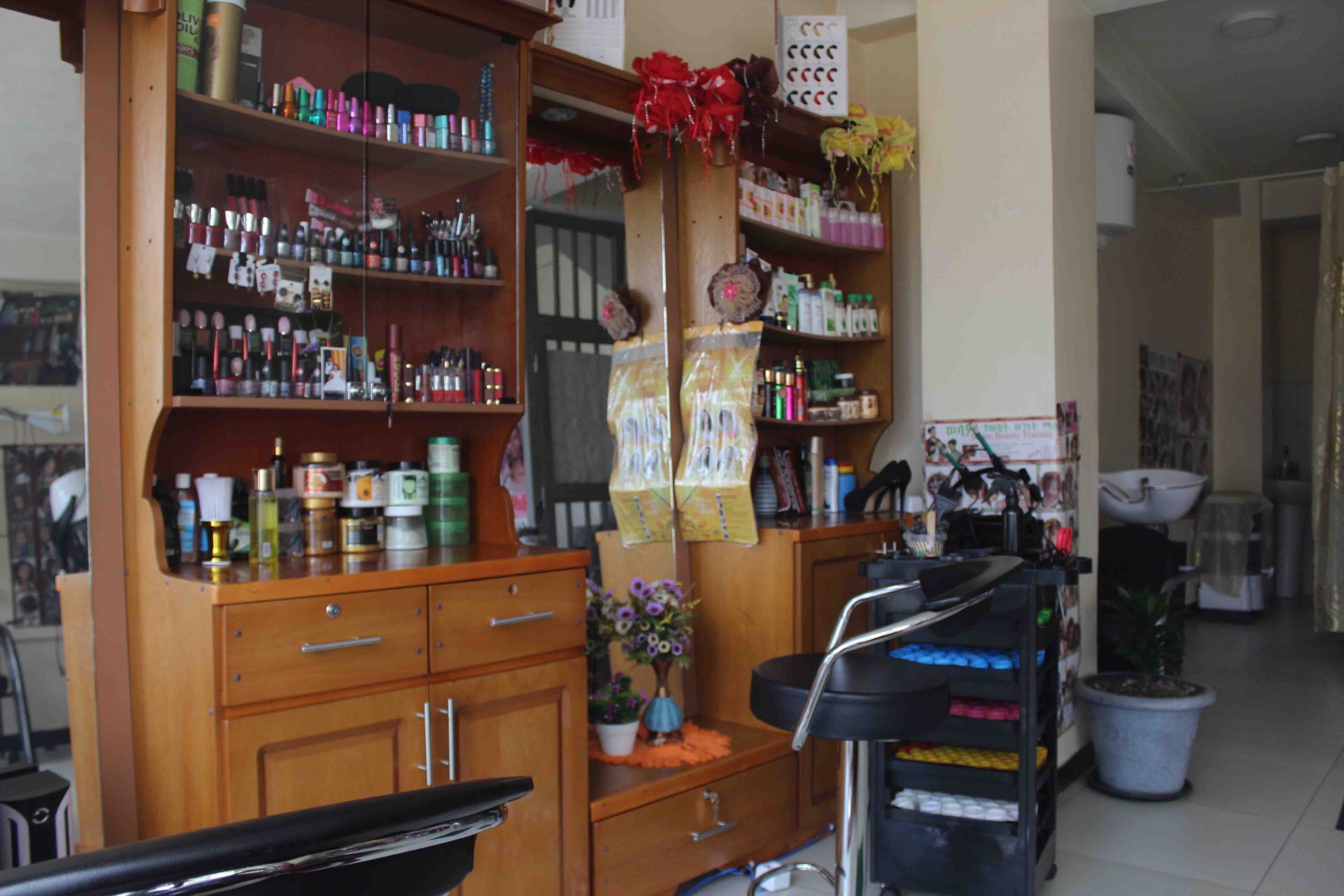 Hayu Beauty Salon