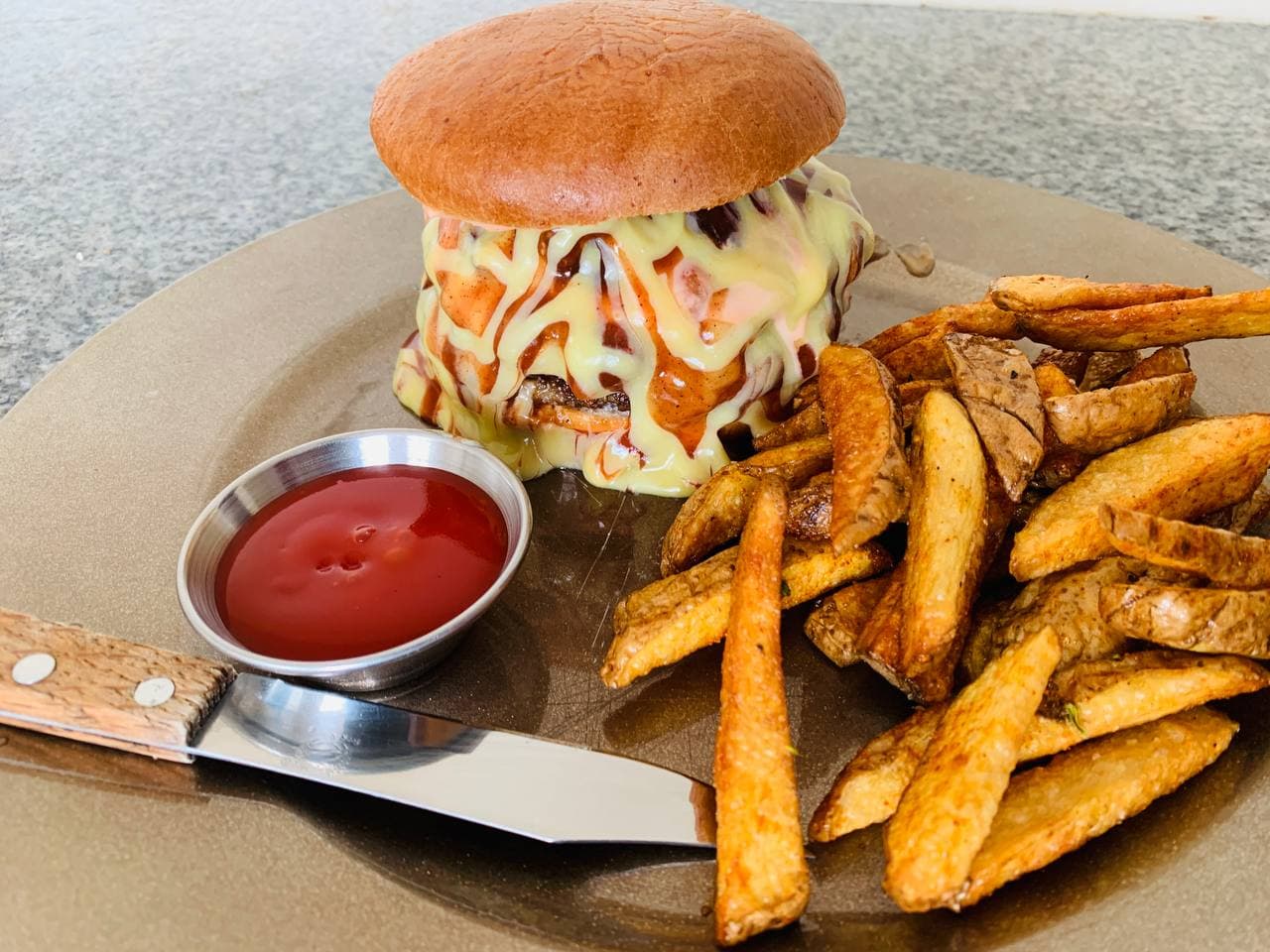 Simple Bistro Ethio Locate